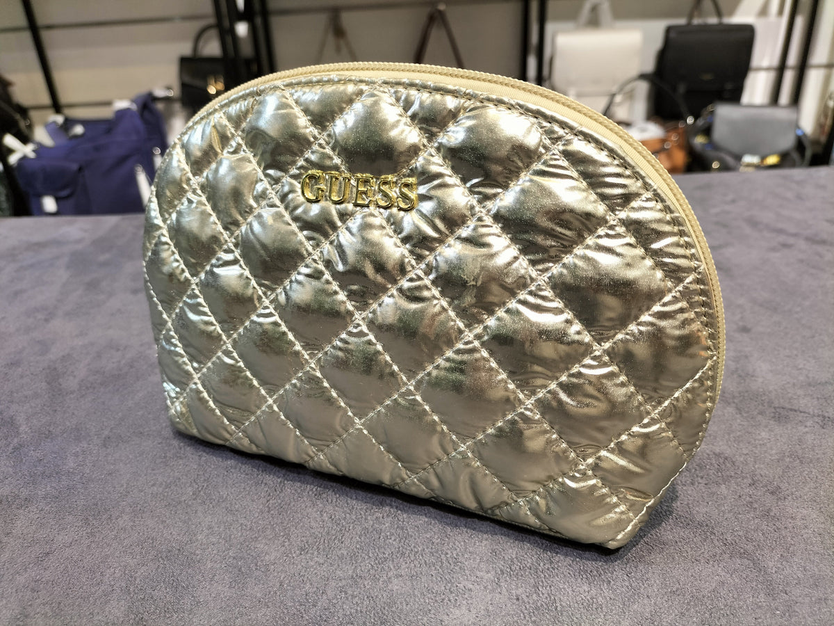 Guess Metallic Gold Quilted Cosmetic Pouch - Pwbelkp0270 - Gol