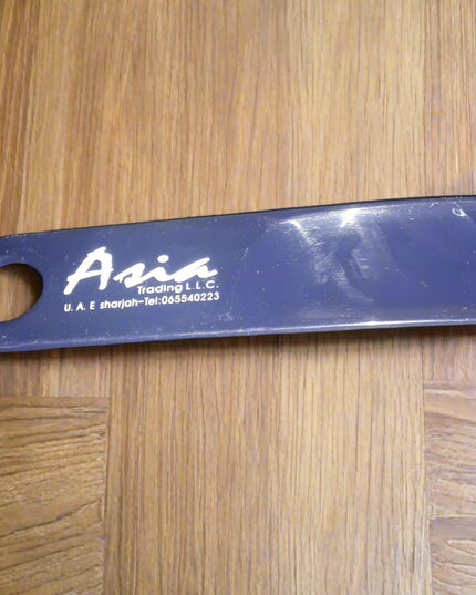 ASIA Shoe Horn: Easy and Comfortable Shoe Wearing Solution