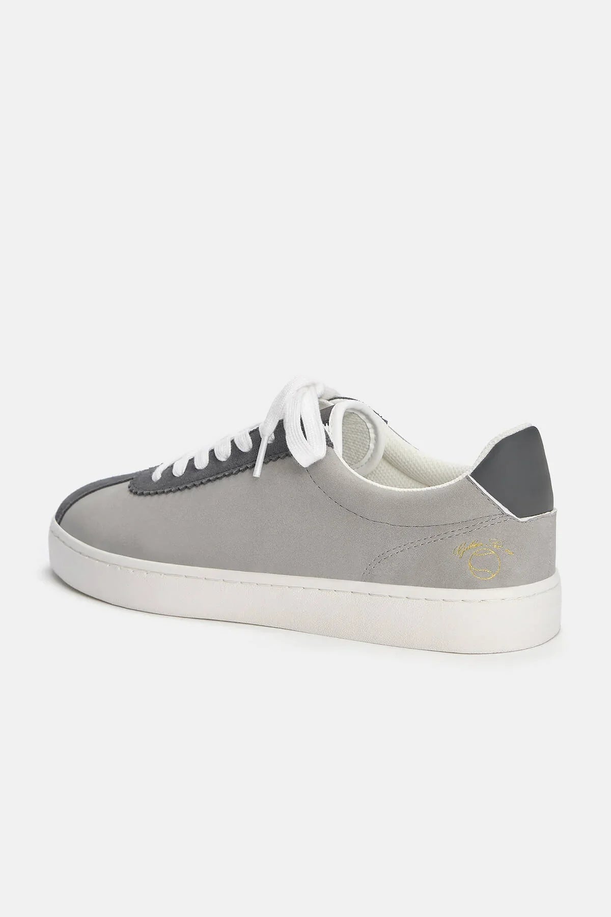 Clearance.ae