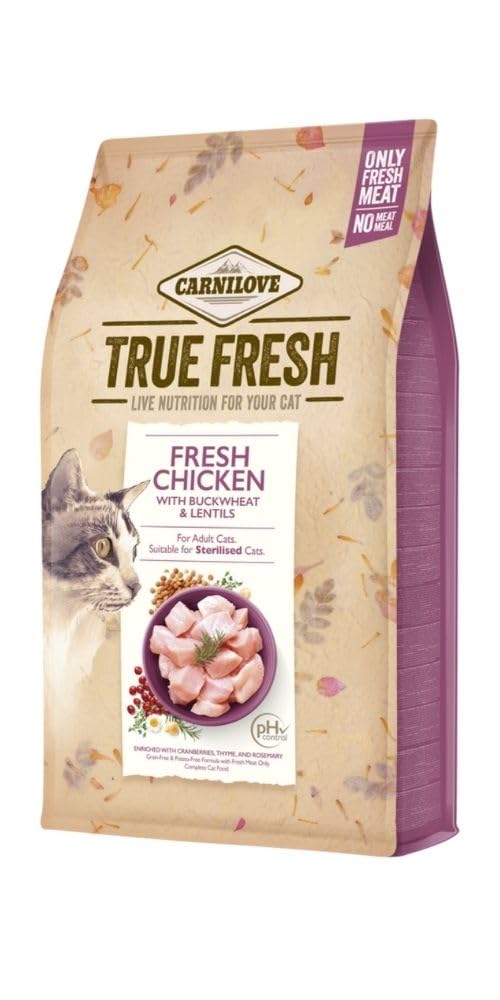 Carnilove True Fresh chicken adult cat food 1.8kg bag, front view