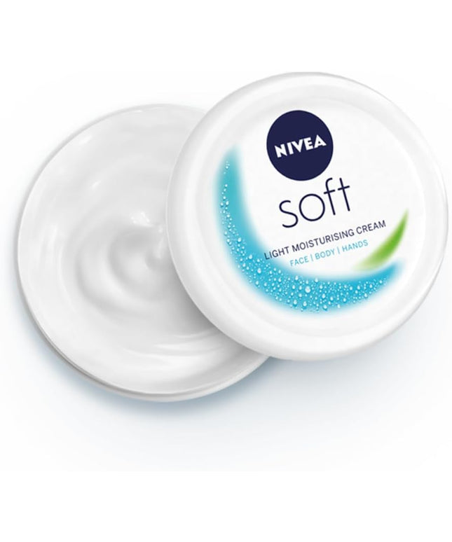 NIVEA Soft Light Moisturiser With Vitamin E, 100ml