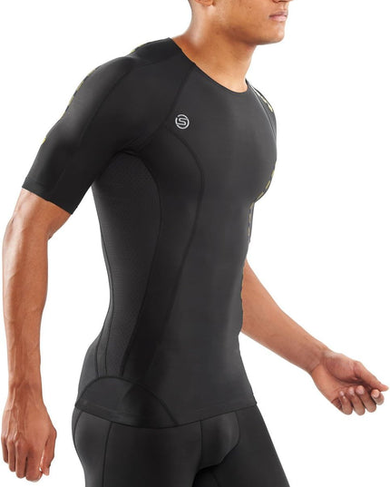 SKINS Men’s DNAmic Compression Short Sleeve Top,