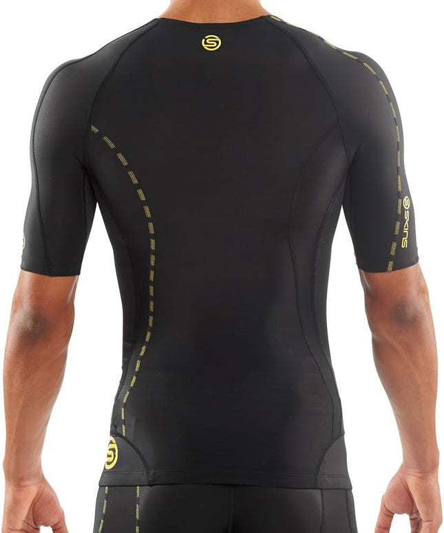 SKINS Men’s DNAmic Compression Short Sleeve Top,