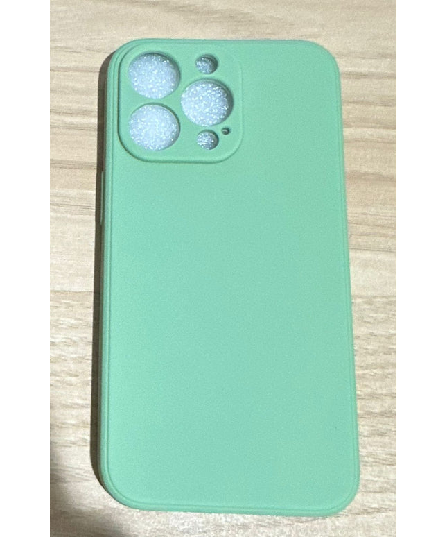 Saitong iPhone 13 Pro silicon case green