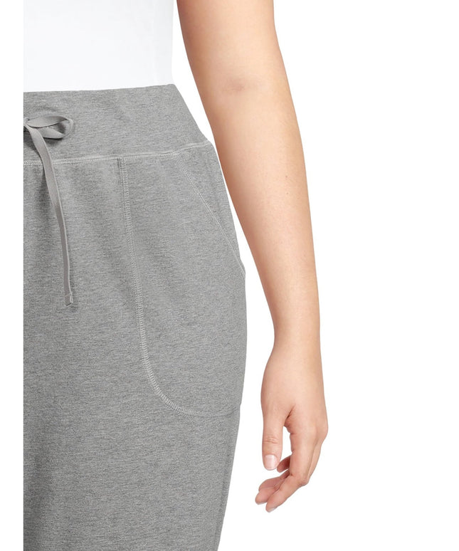 SIZE: 3XL(24W-26W) - Athletic Works Women's and Women's Plus Core Knit Capri