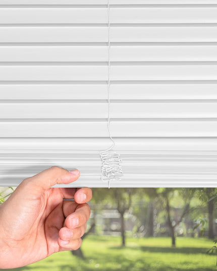 CHICOLOGY Blinds for Windows, Midnight White (Blackout), 81 cm W x 121 cm H