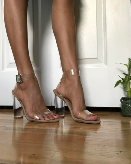 SIZE: 37.5 - Steve Madden Camille womens Heeled Sandal