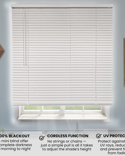CHICOLOGY Blinds for Windows, Midnight White (Blackout), 81 cm W x 121 cm H