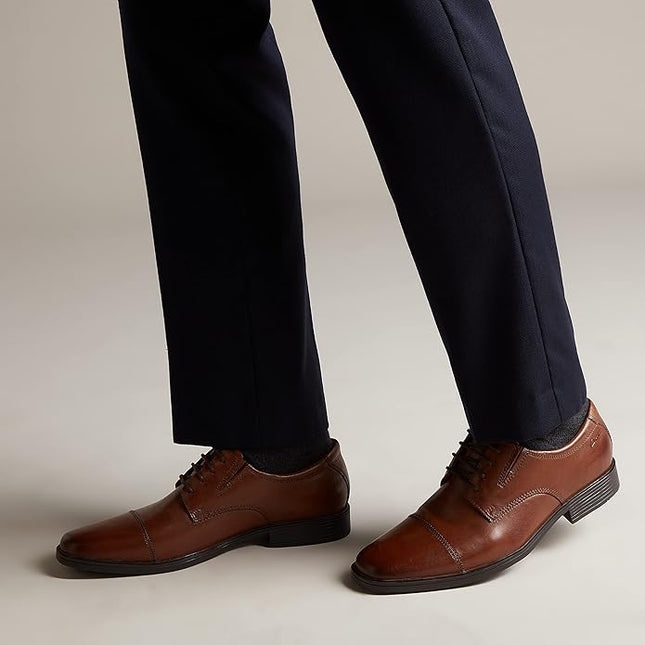 Clarks Men's Tyden Cap Oxford Shoe BRAWON