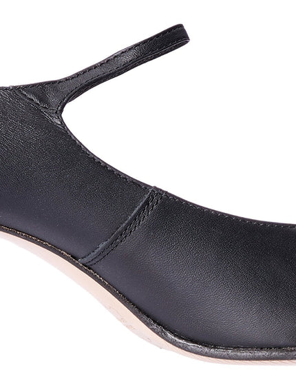 Capezio GIRL 650 Student Footlight Character Shoe