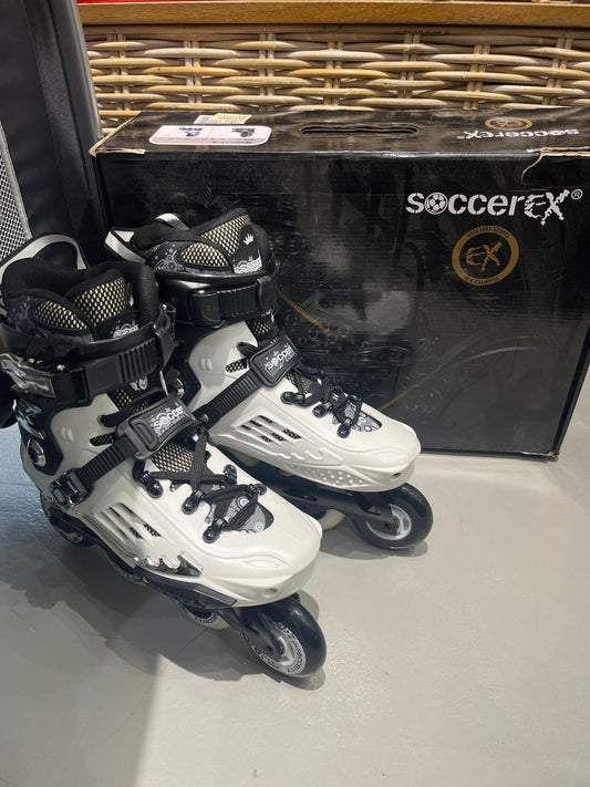 Soccerex Skate White Color