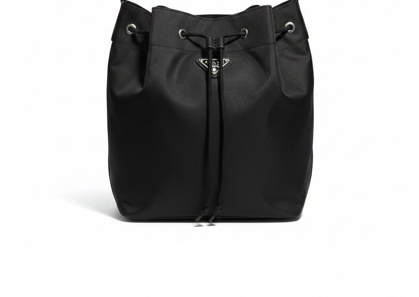 Guess Black Bucket Bag Storage Bag Luggage Gwp64
