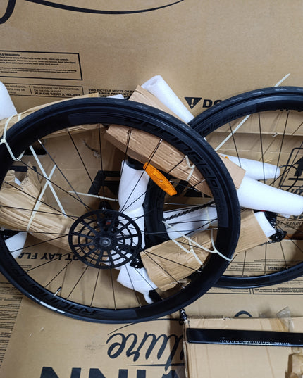 Reid Twitter Racing 8 Color Black Red-- open box