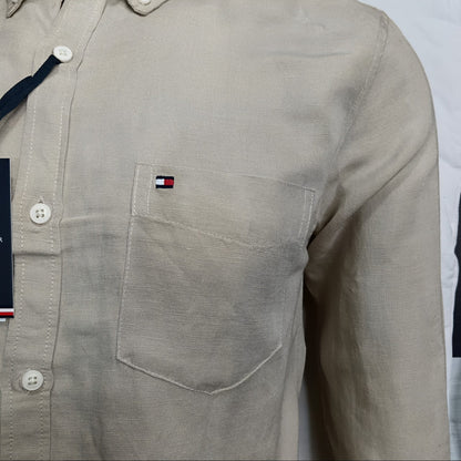 Tommy Hilfiger Men'S Beige Button-Up Shirt – Classic And Stylish