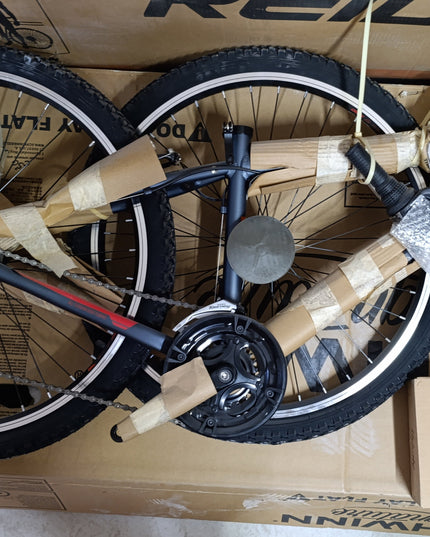 Reid Men's MTB Mountain Bike Black/Red, Small-Missing parts saddle seat-- open box