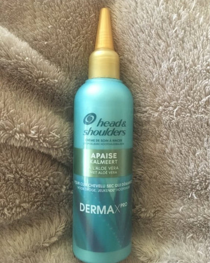 HEAD & SHOULDERS Dermaxpro Anti-Dandruff Shampoo 225ml+ Moisturizing Care Cream 145