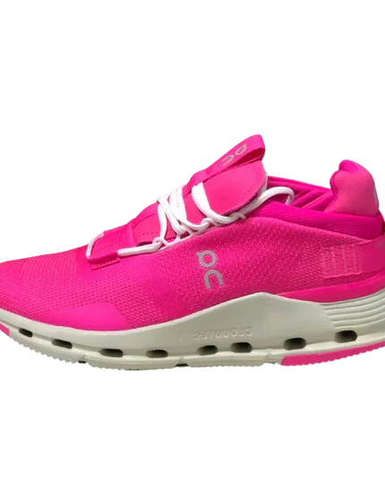 On Cloud Cloudnova Women Running Shoes