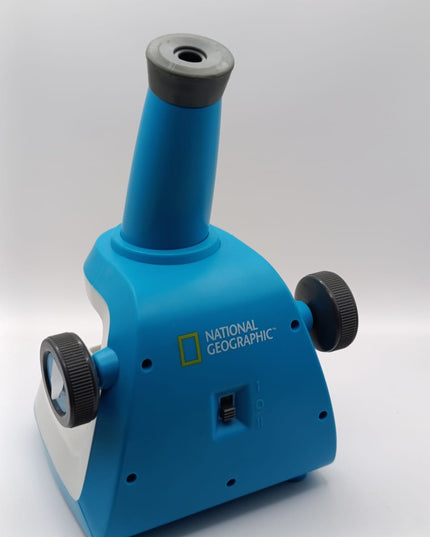 NATIONAL GEOGRAPHIC Microscope for Kids - Science Kit with an Easy-to-Use Kids Microscope, Up to 400x Zoom, Blank and Prepared Slides, Rock & Mineral Specimens, STEM Project Toy (Amazon Exclusive)