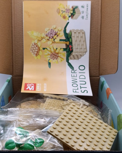 SATHIBI Flowers Building Set for Adults, Flower Sunflower Collection Home Decor Display, Creative Toy Gift for Boys Girls 6+ (550 PCS)