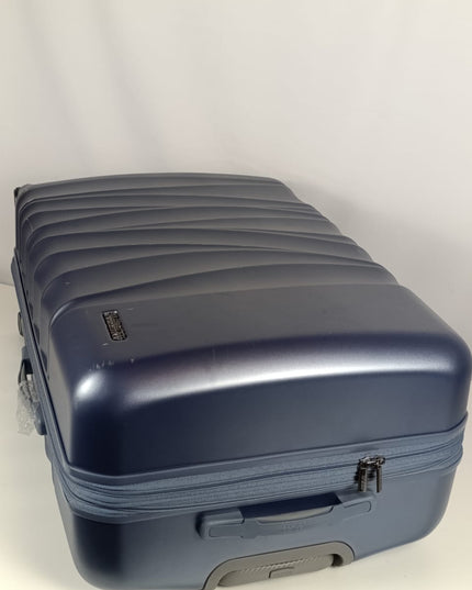 American Tourister Tranquil 3-piece Hardside Set (Blue). Size: 51 cm, 61 cm, 71 cm. - A