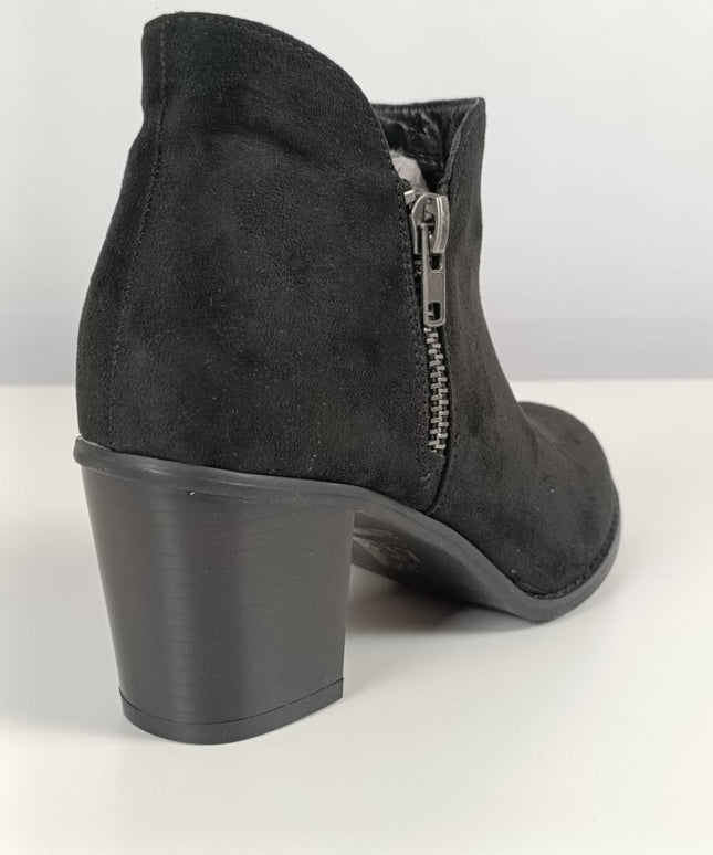 Size: 40 - Luoika Women's Wide Width Ankle Boots, Chunky Heel Side Zipper Extra Wide Winter Booties, black