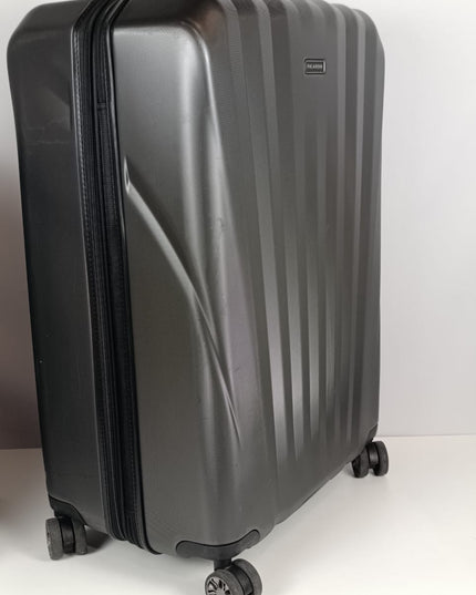 Ricardo Windsor 2-Piece Hardside Luggage Set (22 inch - 29 inch) (Grey) HU2