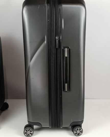 Ricardo Windsor 2-Piece Hardside Luggage Set (22 inch - 29 inch) (Grey) HU2