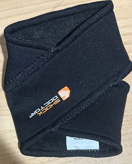 SHOCK DOCTOR Adult 844 Ankle Sleeve with Compression Fit - S