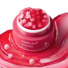 Medicube Txa Niacinamide Capsule Cream 55G– Brightening Moisturizer For Spots, Tone & Hydration