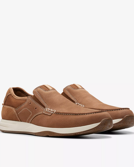 Clarks Sailview Step Men’s Light Tan Nubuck Slip-On Shoes
