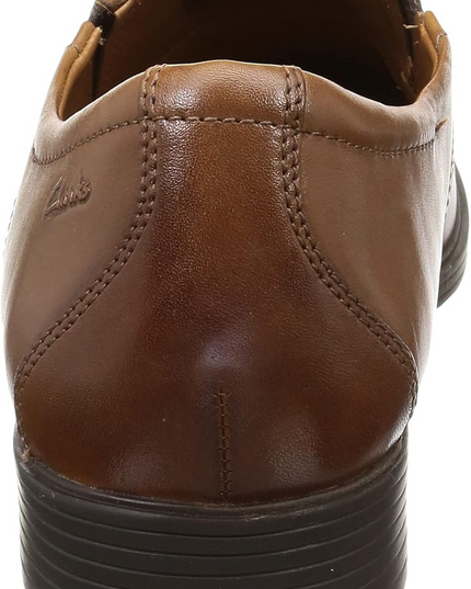 Clarks Whiddon Plain Men’s Leather Loafers – Classic Dress Shoes