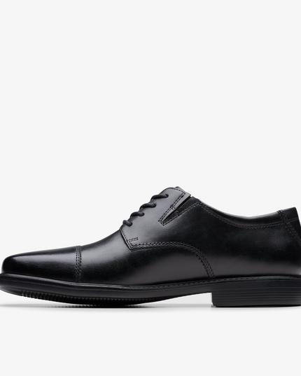 Clarks Cosgrove Cap Men’s Black Leather Derby Shoes – Classic Smart Dress Shoes with Lasting Comfort