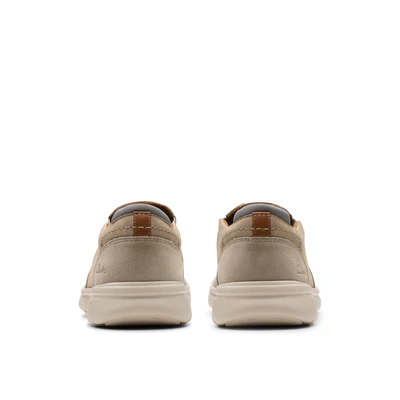 Clarks Bradley Ease Men's Slip-On Shoes – Comfortable Casual Leather Loafers