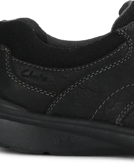 Clarks Cotrell Edge Men’s Black Oily Leather Boots – Casual Ankle Boots with Cushion Comfort and Durable Style