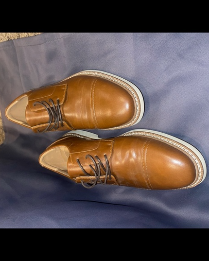 Men's Brown Leather Dress Shoes – Classic Oxford Style by Clarks