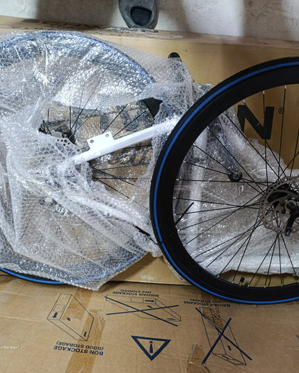 Zyklus Zesto Hybrid Bike White/ Medium