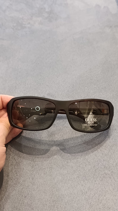 Guess GU6820 Sunglasses - Matte Dark Brown