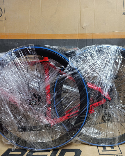 Zyklus Hybrid Bike / Red Black 28 inch-- open box