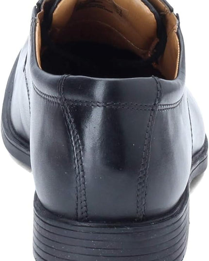 Clarks Un Aldric Lace Black