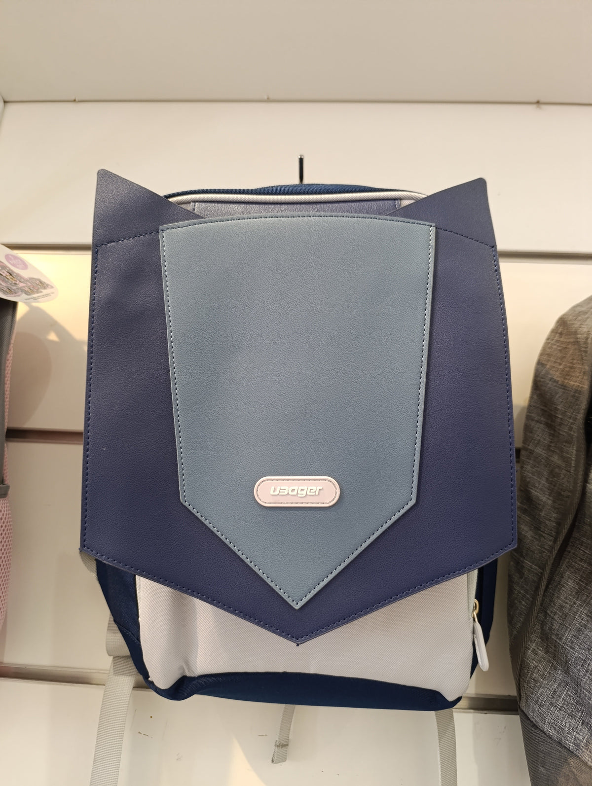 Skyeare Geometric Backpack – Navy & White