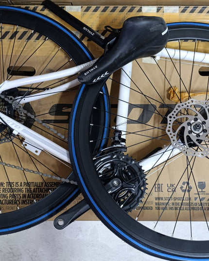 Zyclos Hybrid Bike - 700C - White/Black ZYK-ZES-- open box-WB