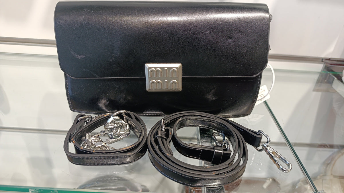 Woman's Handbag