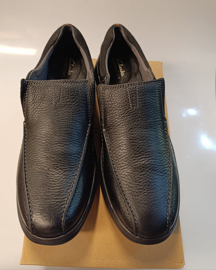 Clarks Bradley Step Men’s Casual Slip-On Leather Shoes