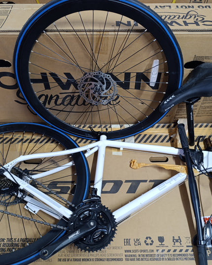 Zyclos Hybrid Bike - 700C - White/Black ZYK-ZES-- open box-WB