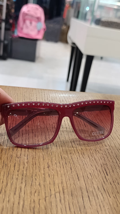 Guess Women Gu6300 Square Sunglasses, Burgundy Mint