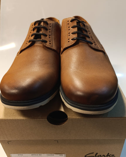 clarks shoes man's Glaston walk dark tan / 2025080008