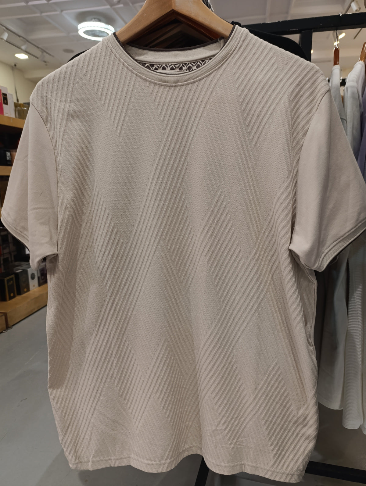 Ricky Singh Denim & Flower Beige Diagonal Line Tee