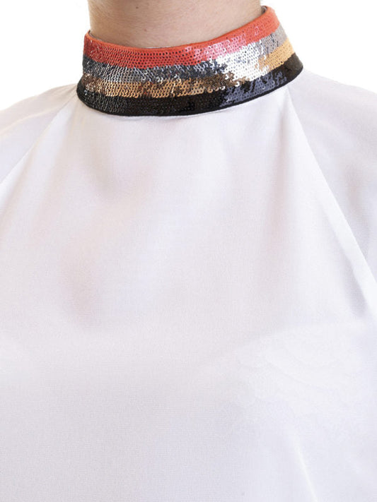 Emporio Armani
Sequined Collar Silk Blouse