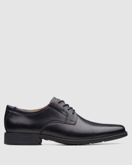Clarks Un Aldric Lace Black