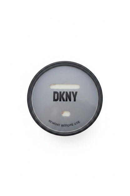 DKNY Frost Scented Candle, Grey (224DCD7A)